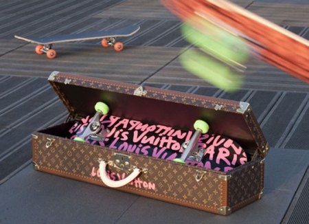 louis-vuitton-stephen-sprouse-graffiti-skateboard-1
